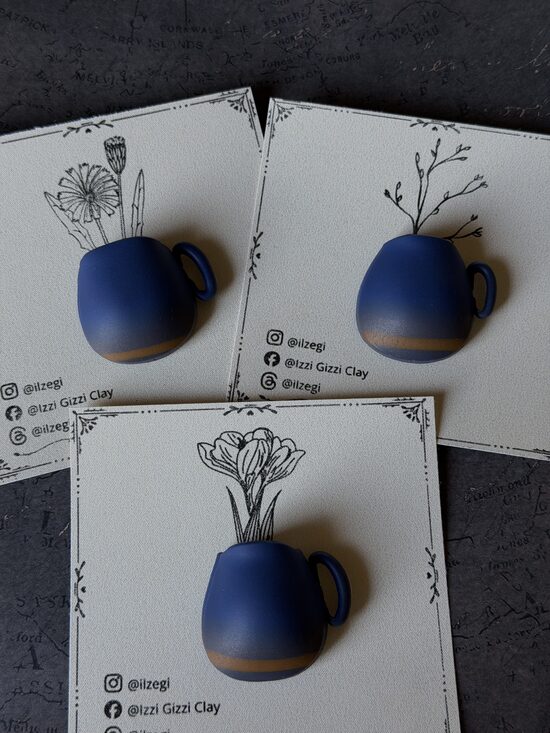 Vāzīte - magnēts, Tumsī zilas