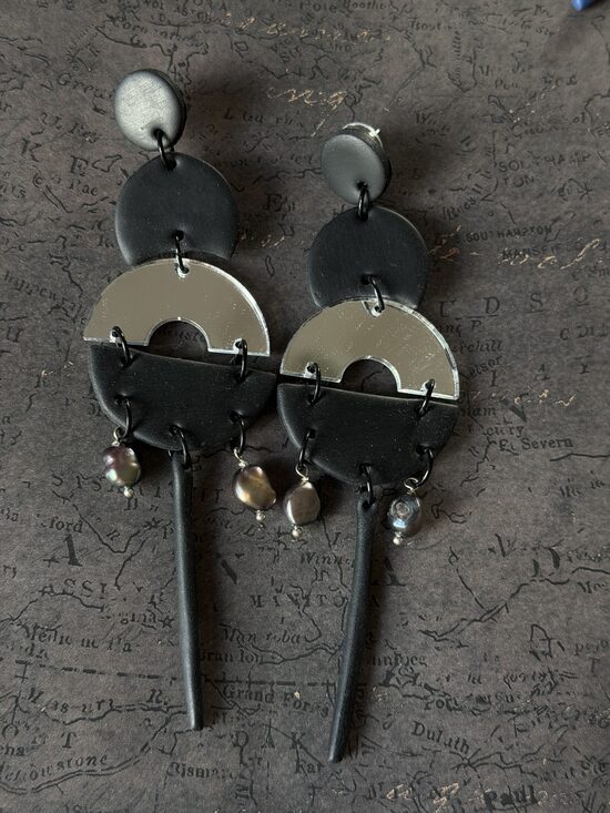 XL auskari - Melni, pērles