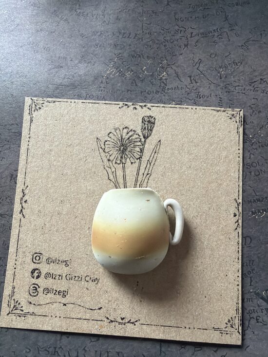 Vāzīte - magnēts, brūngana