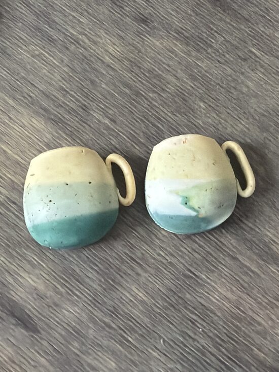 Vāzīte- magnēts, dzelteni zaļas